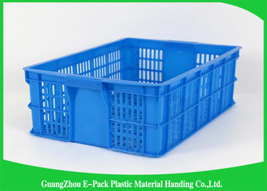 Thùng thực phẩm bằng nhựa rau xanh có lỗ thông hơi lớn để vận chuyển dây chuyền lạnh
