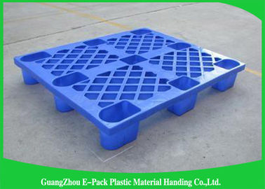 Pallet nhựa đen có thể xếp chồng lên nhau, Pallet nhựa nhẹ 100% vật liệu tái chế