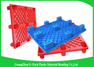 Pallet nhựa HDPE công nghiệp chống trượt với sàn rắn bền