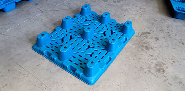 Pallet nhựa thổi SGS tiện lợi bền bỉ 1000 * 800 mm Pallet nhẹ hơn