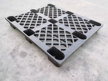 Pallet nhựa đen HDPE 1200 * 1000 mm được gia cố